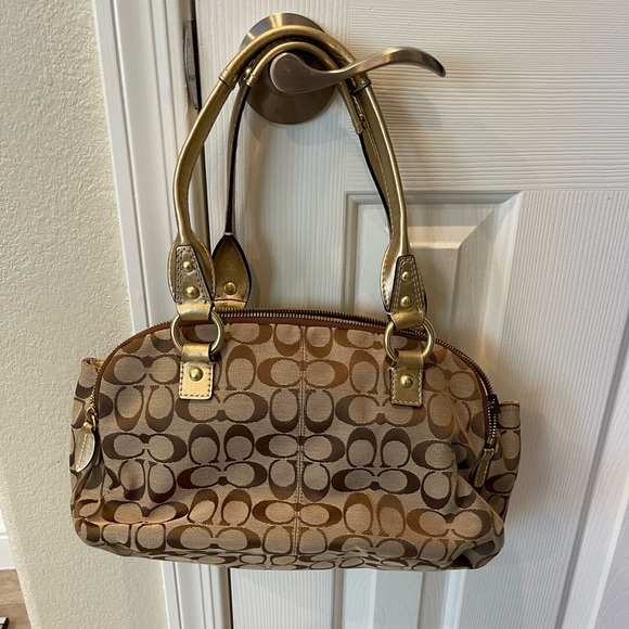 Coach Purse - Picture 2 of 5